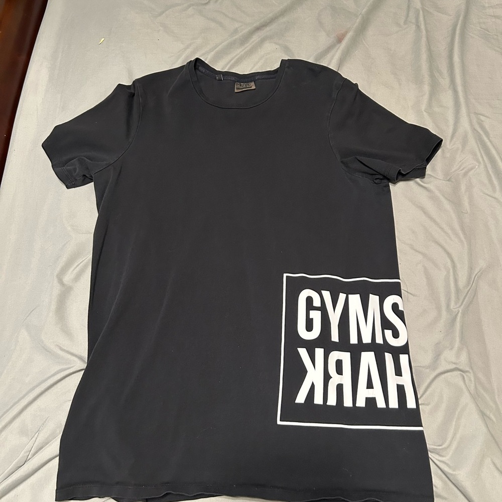 GymShark T-Shirt *L*